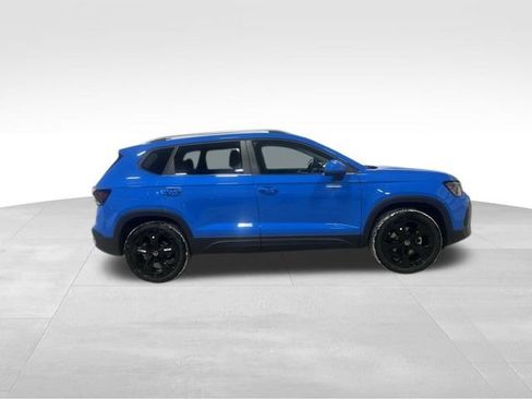 New 2026 Volkswagen Taos SEL AWD/4WD image 3