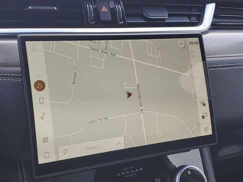 New 2026 Jaguar F-PACE R-Dynamic S image 21