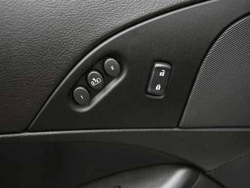 Used 2008 Chevrolet Corvette Convertible w/ Preferred Equipment Group RWD image 17