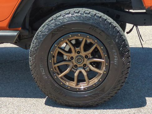 Used 2013 Jeep Wrangler Unlimited Sport AWD/4WD image 14