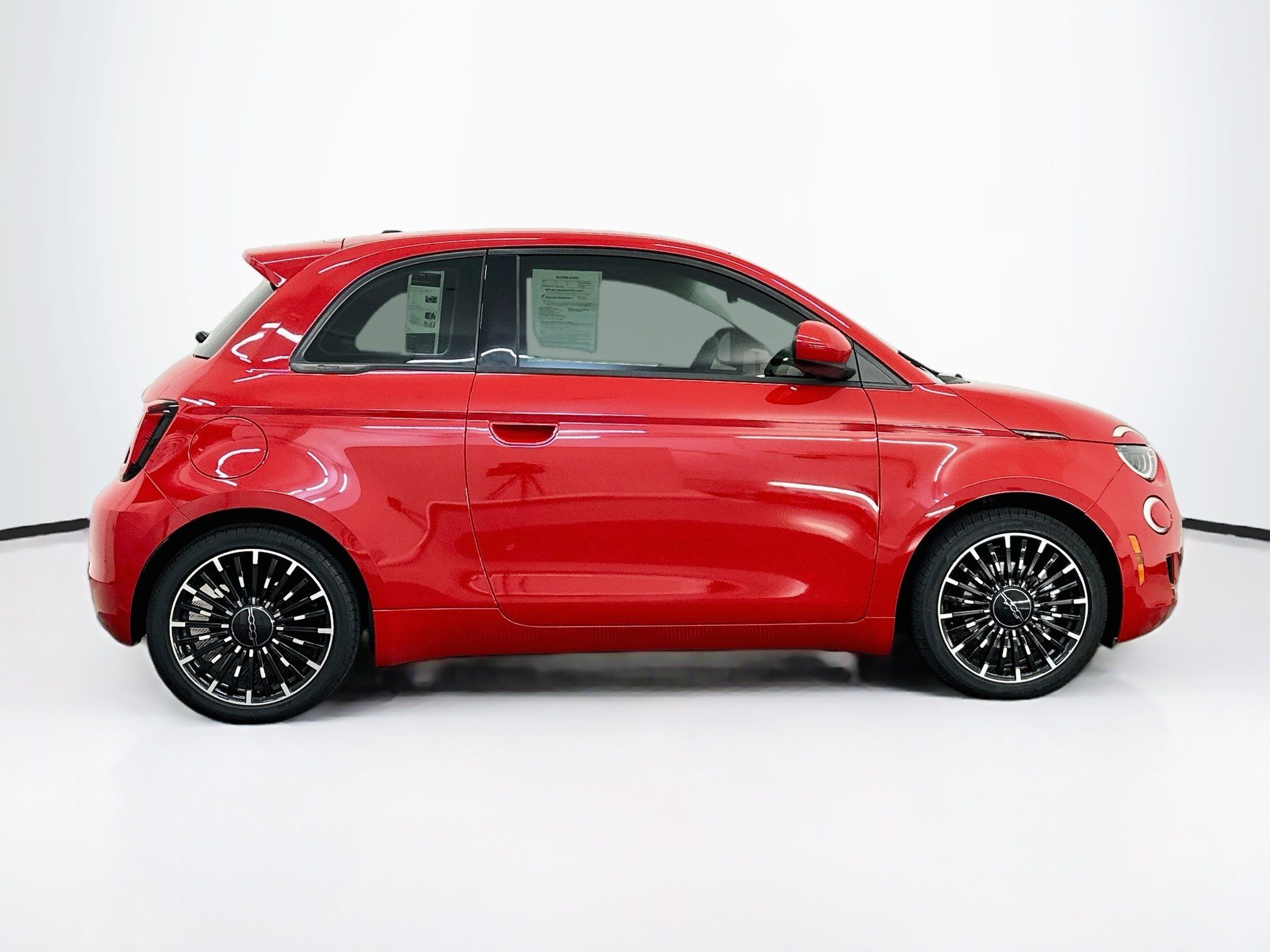 Used 2024 FIAT 500 e (RED) FWD image 10