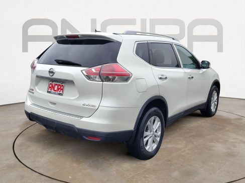 Used 2016 Nissan Rogue SV AWD/4WD image 13