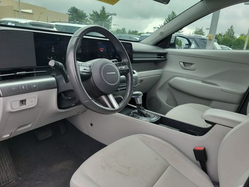 Used 2024 Hyundai Kona SEL AWD/4WD image 19
