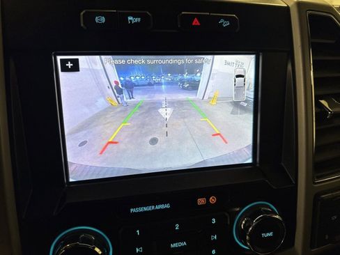 Used 2019 Ford F350 Lariat w/ Lariat Ultimate Package image 11