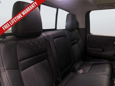 Used 2024 Nissan Frontier SL w/ Technology Package AWD/4WD image 33