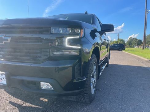 Used 2021 Chevrolet Silverado 1500 RST w/ Convenience Package II image 10