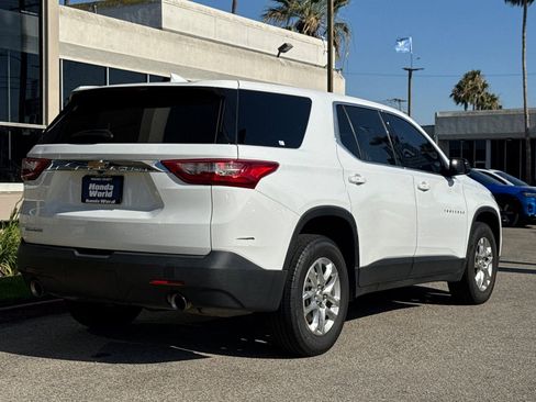 Used 2020 Chevrolet Traverse LS w/ LPO, Floor Liner Package FWD image 5