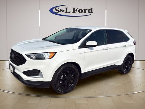 Certified 2024 Ford Edge SEL AWD/4WD image 2