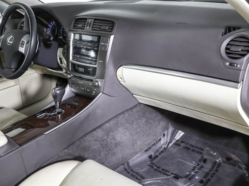 Used 2012 Lexus IS 250 AWD w/ Premium Pkg Value Edition image 43