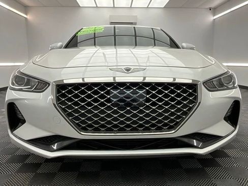 Used 2020 Genesis G70 2.0T image 2
