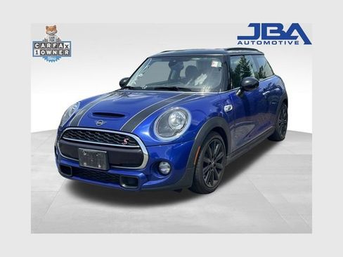Used 2019 MINI Cooper S FWD image 1
