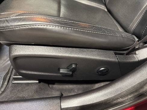 Used 2017 Dodge Charger SXT w/ AWD Plus Group image 32