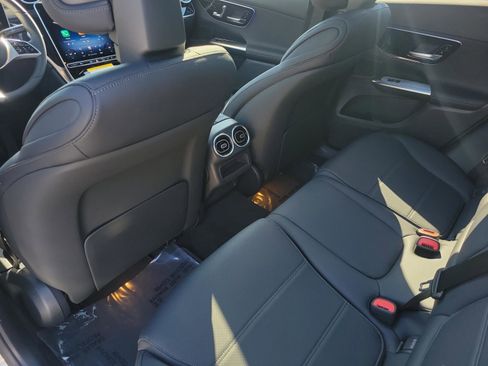 Certified 2026 Mercedes-Benz GLC 300 4MATIC image 8