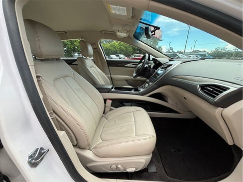 Used 2018 Lincoln MKZ Select w/ Select Plus Package FWD image 38