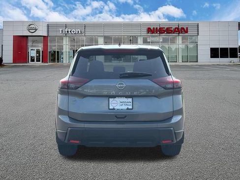 Used 2026 Nissan Rogue S FWD image 6