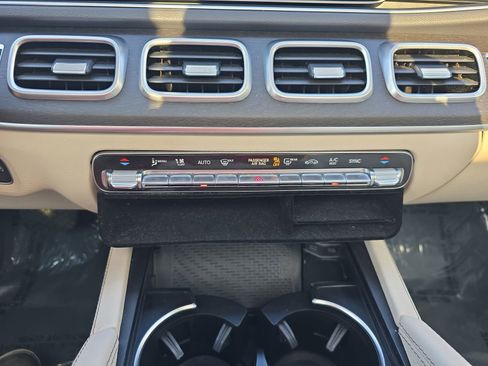 Used 2020 Mercedes-Benz GLE 350 4MATIC image 23