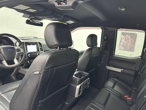 Used 2018 Ford F150 Lariat w/ Equipment Group 502A Luxury AWD/4WD image 38