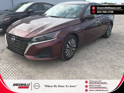 Used 2024 Nissan Altima 2.5 SV