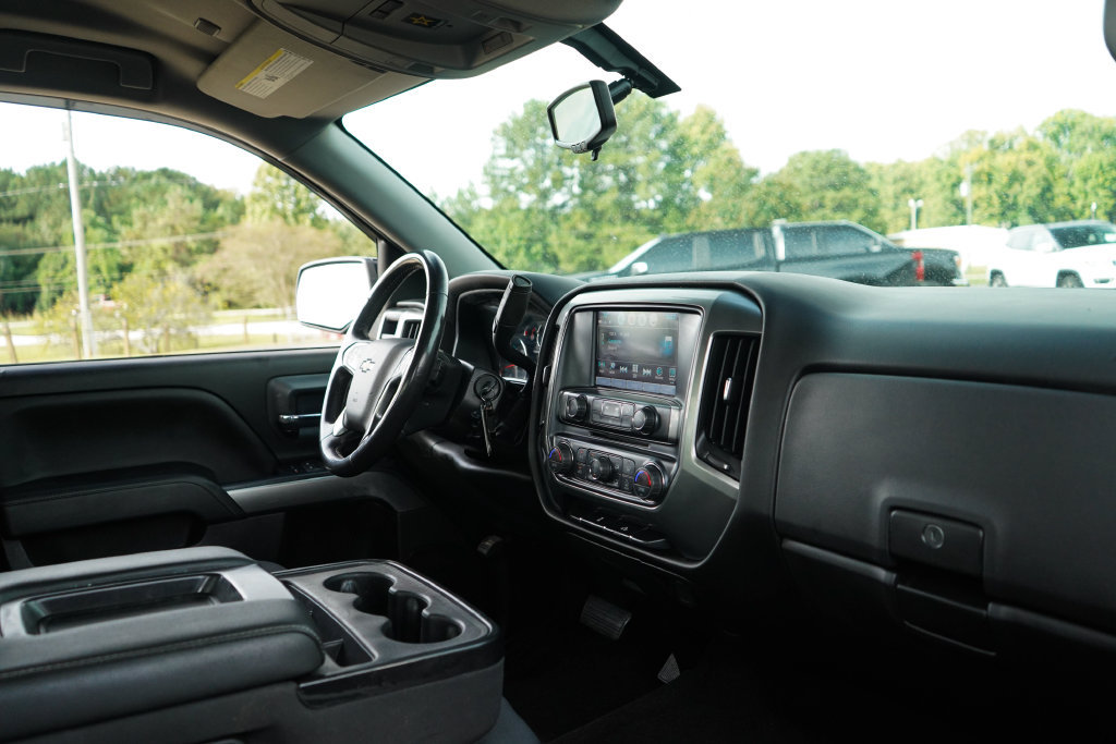 Used 2018 Chevrolet Silverado 1500 LT w/ All Star Edition AWD/4WD image 14