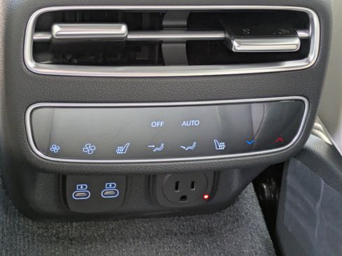New 2026 Genesis GV70 3.5T Sport Prestige AWD/4WD image 15