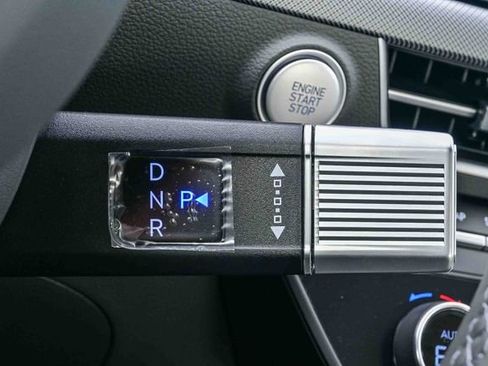 Used 2026 Hyundai Sonata SEL FWD image 25