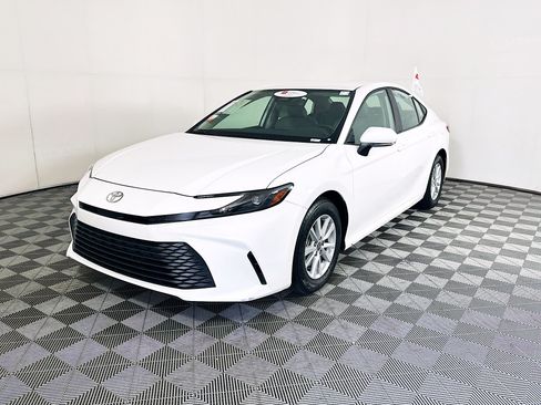 Certified 2026 Toyota Camry LE FWD image 7