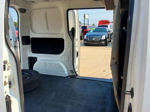 Used 2017 Chevrolet City Express LT image 17