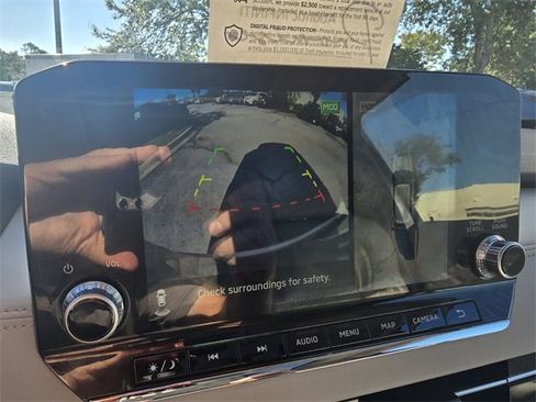 Used 2023 Mitsubishi Outlander SEL image 17