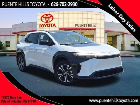 Certified 2023 Toyota bZ4X FWD image 1