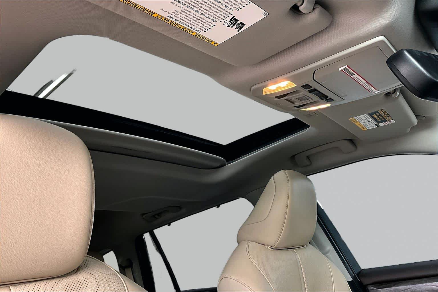 Used 2022 Toyota Highlander Limited AWD/4WD image 13
