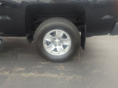 Certified 2018 Chevrolet Silverado 1500 LT w/ All Star Edition AWD/4WD image 12