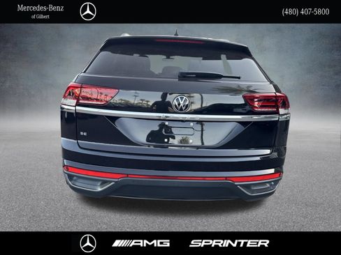 Used 2020 Volkswagen Atlas Cross Sport SE w/ Panoramic Sunroof Package FWD image 4