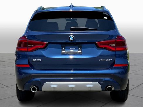 Used 2021 BMW X3 xDrive30i w/ Premium Package image 4