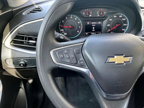 Used 2024 Chevrolet Malibu LT FWD image 14