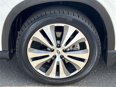 Certified 2022 Subaru Ascent Limited w/ Technology Package image 46