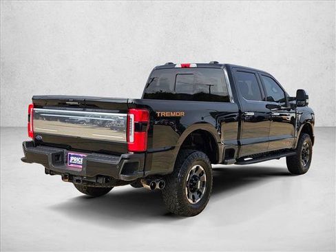 Used 2024 Ford F250 Platinum w/ Tremor Off-Road Package AWD/4WD image 5