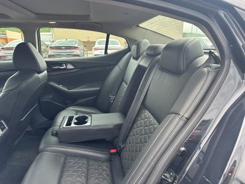 Used 2017 Nissan Maxima Platinum FWD image 10