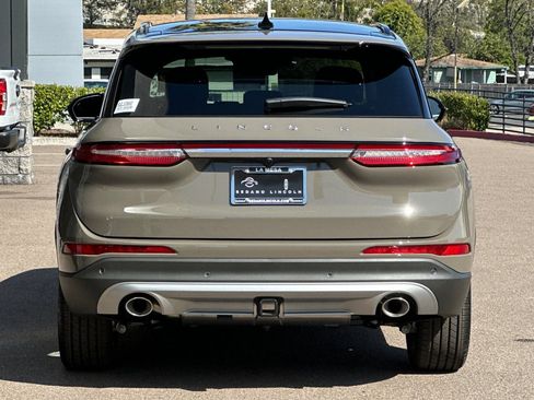 New 2025 Lincoln Corsair Reserve w/ Equipment Group 202A image 4