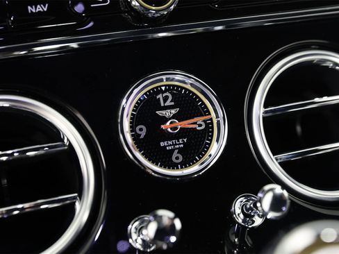 Used 2020 Bentley Continental GT image 36