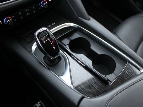 Used 2020 Buick Enclave Avenir w/ Avenir Technology Package image 27