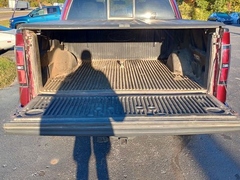 Used 2014 Ford F150 FX4 w/ Equipment Group 402A Luxury image 19