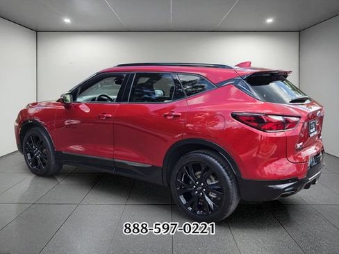 Used 2022 Chevrolet Blazer RS w/ Enhanced Convenience Package FWD image 3