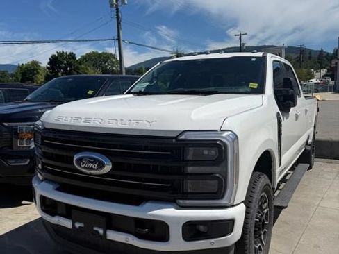 Used 2026 Ford F350 Platinum AWD/4WD image 5
