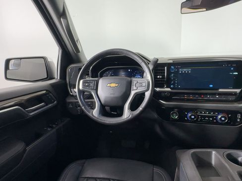 Used 2022 Chevrolet Silverado 1500 LT image 27