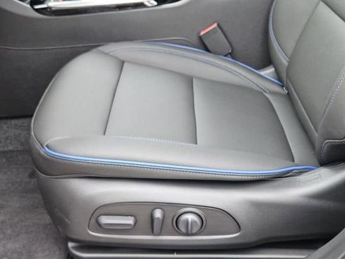 New 2026 Buick Envista Sport Touring w/ Convenience I Package FWD image 16