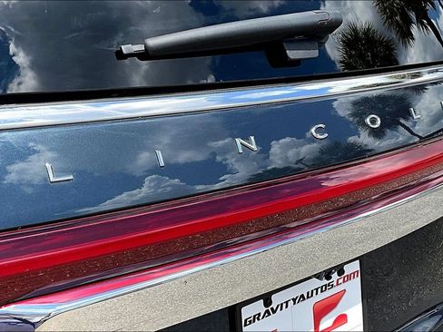 Used 2022 Lincoln Navigator Reserve AWD/4WD image 24