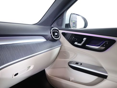 Certified 2026 Mercedes-Benz C 300 4MATIC Sedan image 16