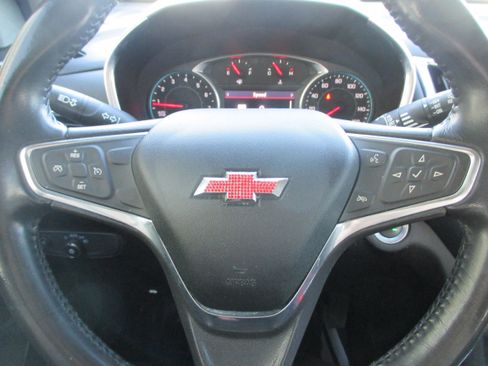 Used 2019 Chevrolet Equinox LT image 20