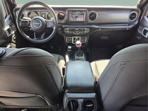 Used 2021 Jeep Wrangler Unlimited Sport AWD/4WD image 22