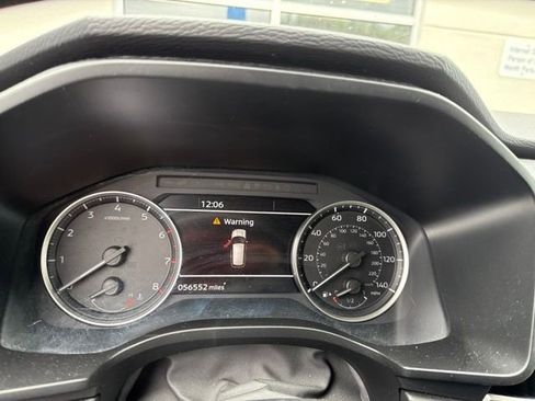 Used 2023 Mitsubishi Outlander SE AWD/4WD image 11
